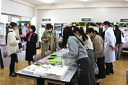 学術展示・南葛SCとの企画