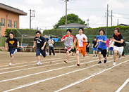 100m走は僅差の勝負