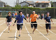 100m走予選は僅差の勝負